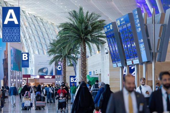 مطار
    الملك
    عبدالعزيز
    الدولي
    يسجل
    أسبوعًا
    من
    الأرقام
    القياسية
    الجديدة