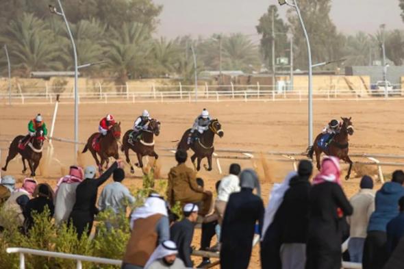 ميدان
    فروسية
    الجوف
    يتوج
    20
    فائزًا
    في
    ختام
    حفل
    السباقات
    التاسع