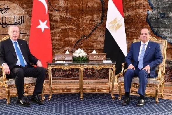 الرئيس
      التركي
      يهدي
      الرئيس
      السيسي
      سيارة
      كهربائية