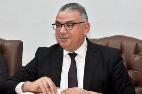 تجارة
عين
شمس:
تحويل
مسار
العشرة
الأوائل
بالشعبة
العربية
لنظام
الساعات
المعتمدة
مجاناً