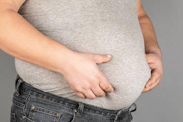 استشاري
    جراحة
    السمنة
    يوضح
    العلاقة
    بين
    وزن
    الرجال
    ونسب
    هرمونات
    الذكورة