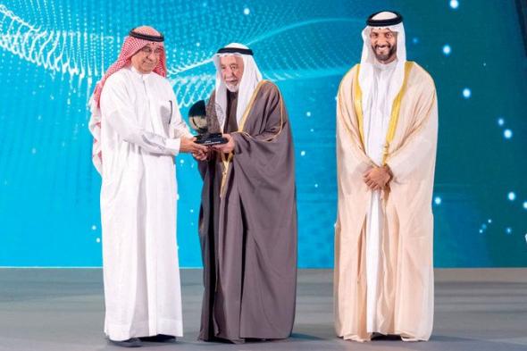 حاكم الشارقة يطلق «الباحث الذكي في المعجم التاريخي»