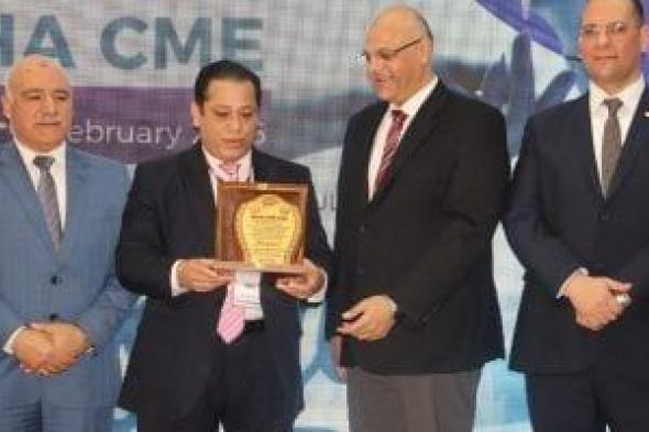 محافظ
القليوبية:
صحة
المواطن
تأتى
على
رأس
أولويات
الدولة
المصرية