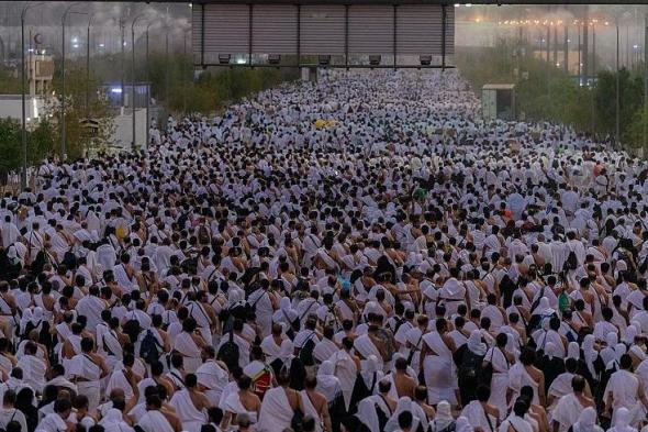 وزارة
الحج
والعمرة
تكشف
جاهزيتها
لموسم
حج
1447هـ
و750
ألف
حاج
يستكملون
بياناتهم