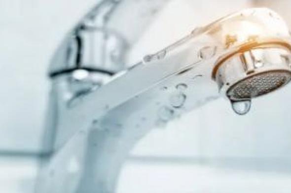 قطع
المياه
عن
7
مناطق
بالقاهرة
غدا
لمدة
12
ساعة
لتطوير
رافع
«أبو
السعود»