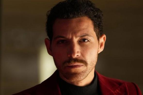 محمود
حجازي
يخرج
عن
صمته
ويرد
على
اتهامه
بالتحرش