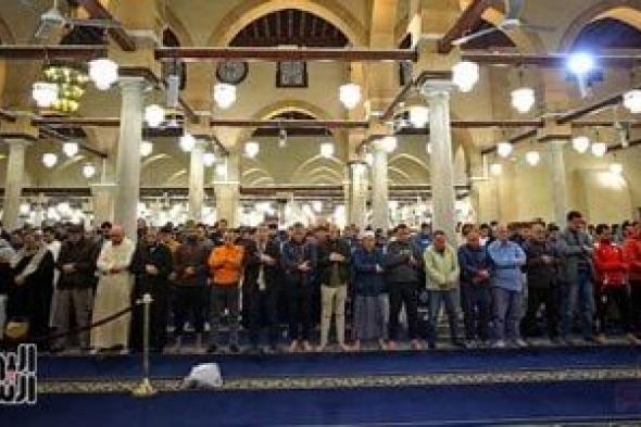 ​استعدادا
لرمضان..
محافظ
القاهرة
يوجه
بتكثيف
النظافة
والإنارة
حول
المساجد
والأسواق