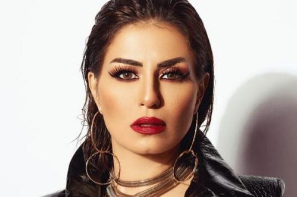 منة
فضالي
بأوّل
ظهور
بعد
أزمتها
الصحية:
الشدة
بتبيّن
الناس