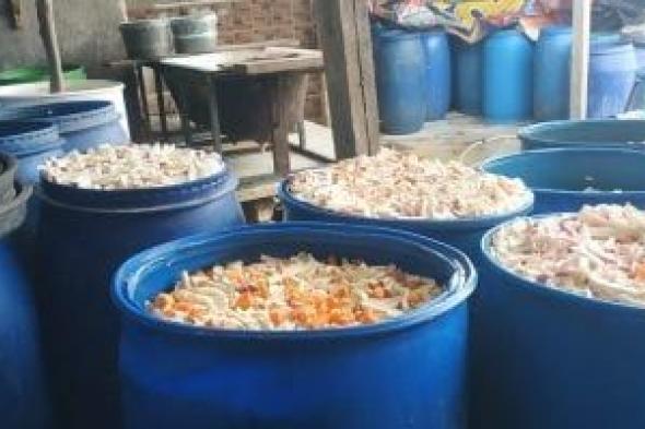 ضبط
مصنع
مخللات
غير
مرخص
و3
أطنان
مخلل
مشكوك
في
صلاحيته
بالغربية