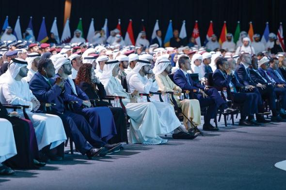 محمد بن راشد يشهد جلسة رئيسة لسيف بن زايد في القمة العالمية للحكومات 2026