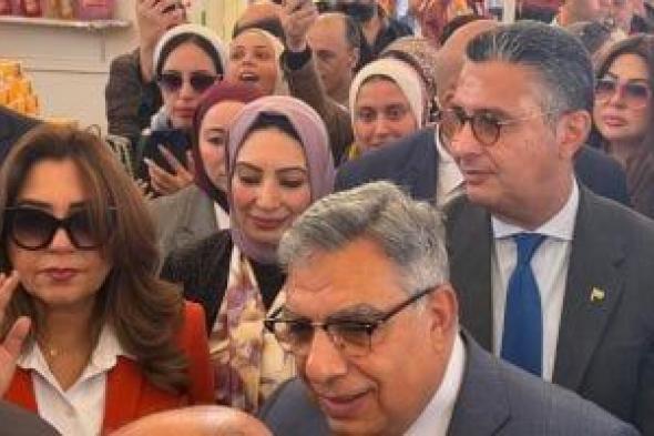 النائبة
ولاء
الصبان
تشارك
وزيرة
التنمية
المحلية
ومحافظ
الدقهلية
افتتاح
المجزر
الآلي
الجديد
ومعارض
أهلا
رمضان