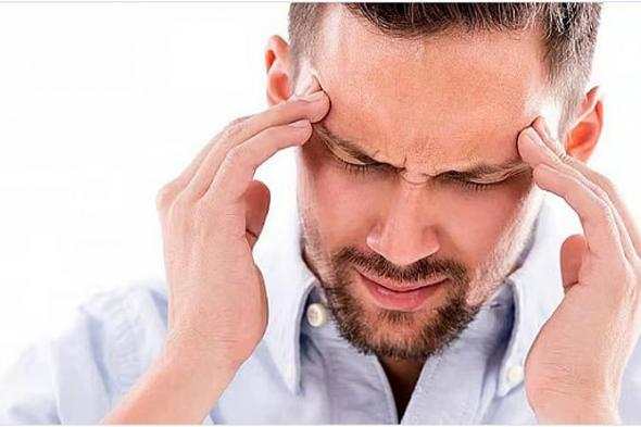 هل
    يتسبب
    ارتفاع
    ضغط
    الدم
    في
    الشعور
    بالصداع؟..
    استشاري
    يوضح