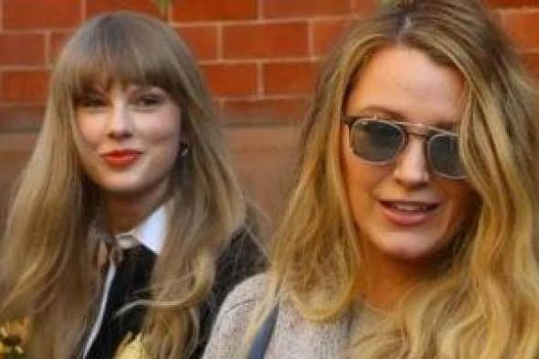 تايلور
سويفت
تحسم
موقفها
من
دعوة
بليك
ليفلى
لحفل
زفافها