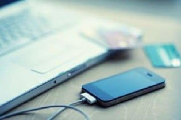 هل
وضع
الطيران
يسرع
شحن
الهاتف؟..
اعرف
الحقيقة
وراء
هذا
الاعتقاد