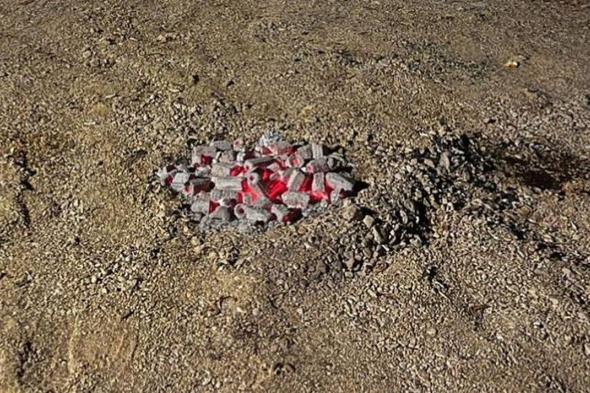 ضبط
    مواطن
    لإشعاله
    النار
    في
    الأماكن
    غير
    المخصصة
    بمحمية
    طويق