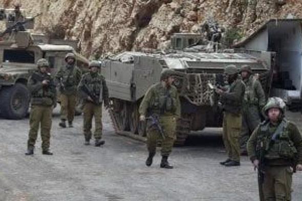 قوات
الاحتلال
تعتقل
3
مواطنين
غرب
سلفيت