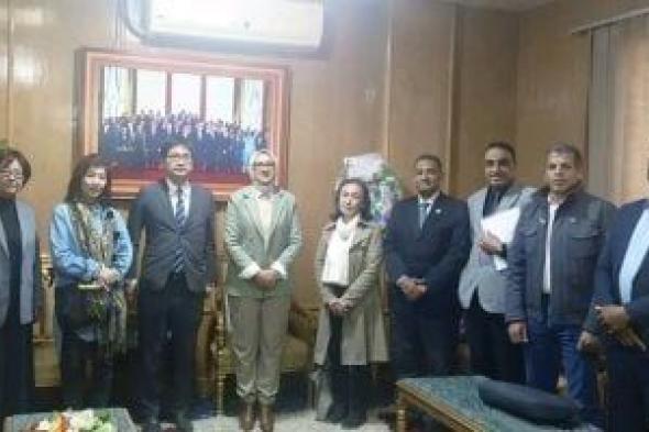 نائب
محافظ
الوادي
الجديد
تبحث
مستجدات
مشروع
استدامة
الموارد
المائية