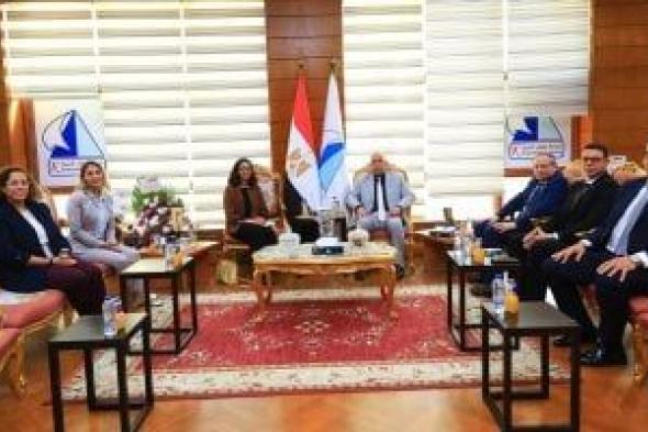 جامعة
كفر
الشيخ
تنظم
فعاليات
اليوم
المصري
الألماني
العلمي
الثقافي
بكلية
الصيدلة