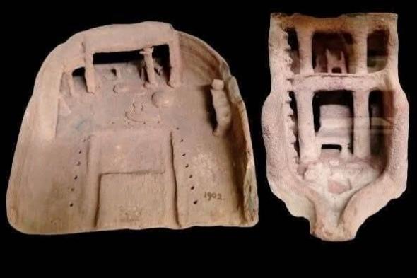 «مساكن
      الروح»
      في
      المتحف
      المصري