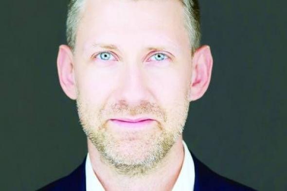 الاستثمار
      في
      السوق
      الرقمي