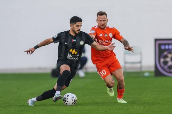 عجمان
      يروّض
      «النمور»
      ويستعيد
      نغمة
      الانتصارات