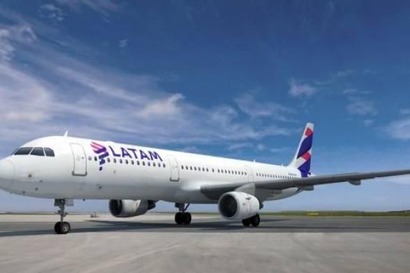 لحظة
      اعتقال
      طيار
      برازيلي
      داخل
      قمرة
      القيادة
      (فيديو)