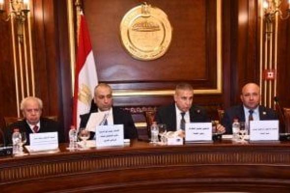 لجنة
الزراعة
بمجلس
الشيوخ
تناقش
تحديات
التمويل
والبحث
العلمي