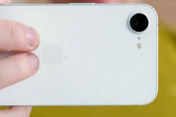 آيفون
17e
يحافظ
على
نفس
سعر
16e
مع
دعم
MagSafe
ومعالج
A19