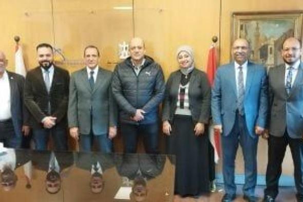 وحدة
منح
علامة
"بكل
فخر
صنع
في
مصر"
تحصل
على
تجديد
صلاحية
اعتماد
«إيجاك»