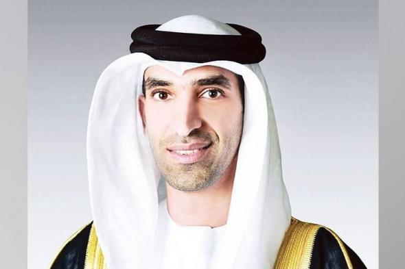 لجنة
      اقتصادية
      إماراتية-
      سويسرية
      لتعزيز
      التجارة
      والاستثمار