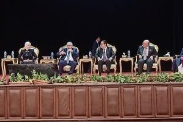 رئيس
جامعة
القاهرة:
برنامج
دولة
التلاوة
يمثل
قوة
مصر
الناعمة