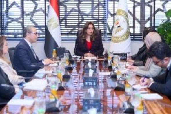 منال
عوض:
دراسات
تقييم
الأثر
البيئى
الاستراتيجى
للمشروعات
تحقق
أهداف
التنمية