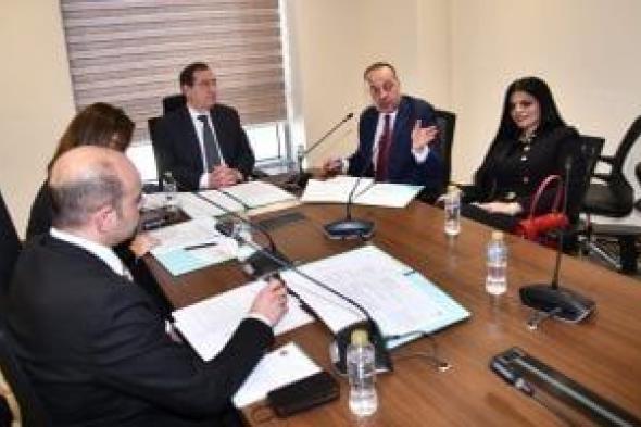 طارق
الملا:
الطاقة
النظيفة
أولوية
قصوى
وملف
الفاقد
الكهربائي
يمثل
تحديا