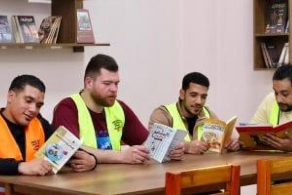 مؤسسسة
حياة
كريمة
تهدى
مراكز
صندوق
مكافحة
الإدمان
14
ألف
كتاب