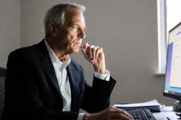 التقاعد
المبكر
..
مخرج
آمن
أم
مخاطرة
كبرى؟