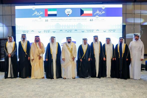 أحمد بن محمد يحضر الاحتفال باليوم الوطني الكويتي في دبي