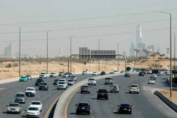 استراتيجية
      جديدة
      لصندوق
      الاستثمارات
      السعودي
      تقلص
      المشروعات
      الضخمة