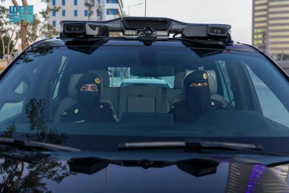 المرأة
    السعودية
    في
    وزارة
    الداخلية..
    كفاءة
    في
    المهام
    الميدانية
    والتخصصية
    لأمن
    وسلامة
    المجتمع