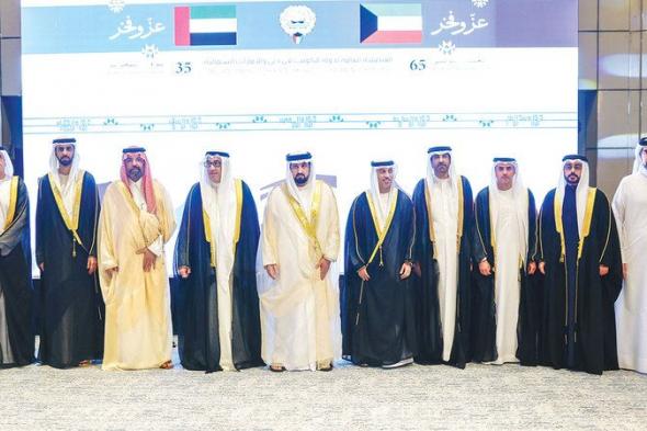 أحمد بن محمد يحضر الاحتفال باليوم الوطني الكويتي