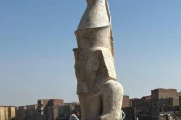 الانتهاء من أعمال ترميم وتركيب تمثال الملك رمسيس الثاني بالمنيا