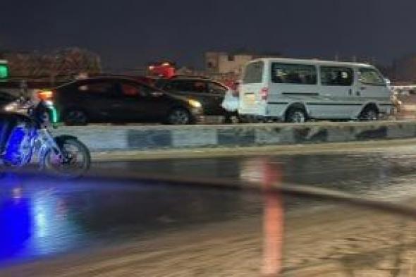 كثافة
مرورية
بدائري
المريوطية
صفط
بسبب
بقع
زيت
على
الطريق..
صور