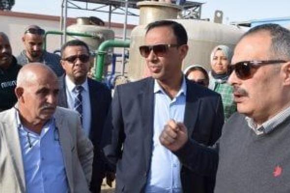 رئيس
مياه
القناة
يتفقد
محطات
فايد
ويشدد
على
الالتزام
الصارم
بإجراءات
التشغيل