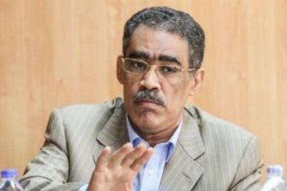 نقيب
الإعلاميين
يهنئ
ضياء
رشوان
بمناسبة
اختياره
وزير
الدولة
للإعلام