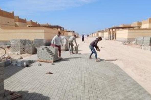 محافظ
جنوب
سيناء:
تطوير
طريق
حمام
موسى
واستكمال
60
منزلا
بدويا
بالجبيل