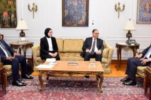 وزير
الخارجية
يلتقى
نواب
الوزير
ويؤكد
تكامل
الأدوار
لدعم
أولويات
السياسة
المصرية