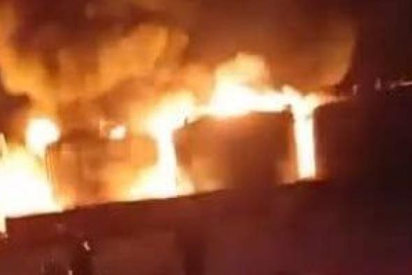 ضبط
شاب
بتهمة
إشعال
النيران
في
منزل
أسرة
زوجته
بقنا