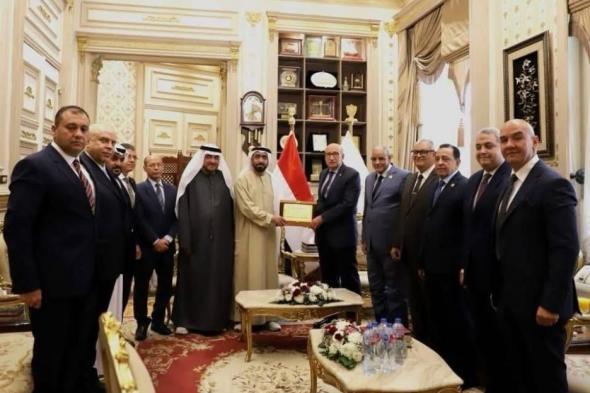 بحث
      تعزيز
      التعاون
      القضائي
      بين
      الإمارات
      ومصر