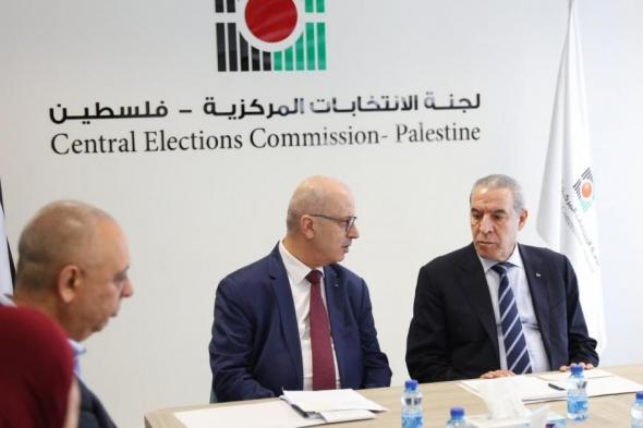 الشيخ
يطّلع
على
جاهزية
لجنة
الانتخابات
والتحضيرات
للاستحقاق
المقبل