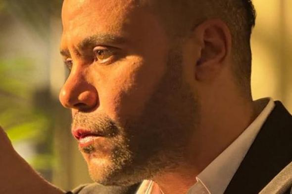 محمد
إمام
يشوّق
الجمهور
لـ”الكينغ”..
ورسالة
تتفاعل
مع
الجدل