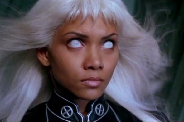 نجمة
X-Men
هالي
بيري
تؤكد
مرة
أخرى
عدم
ظهورها
في
Avengers:
Doomsday